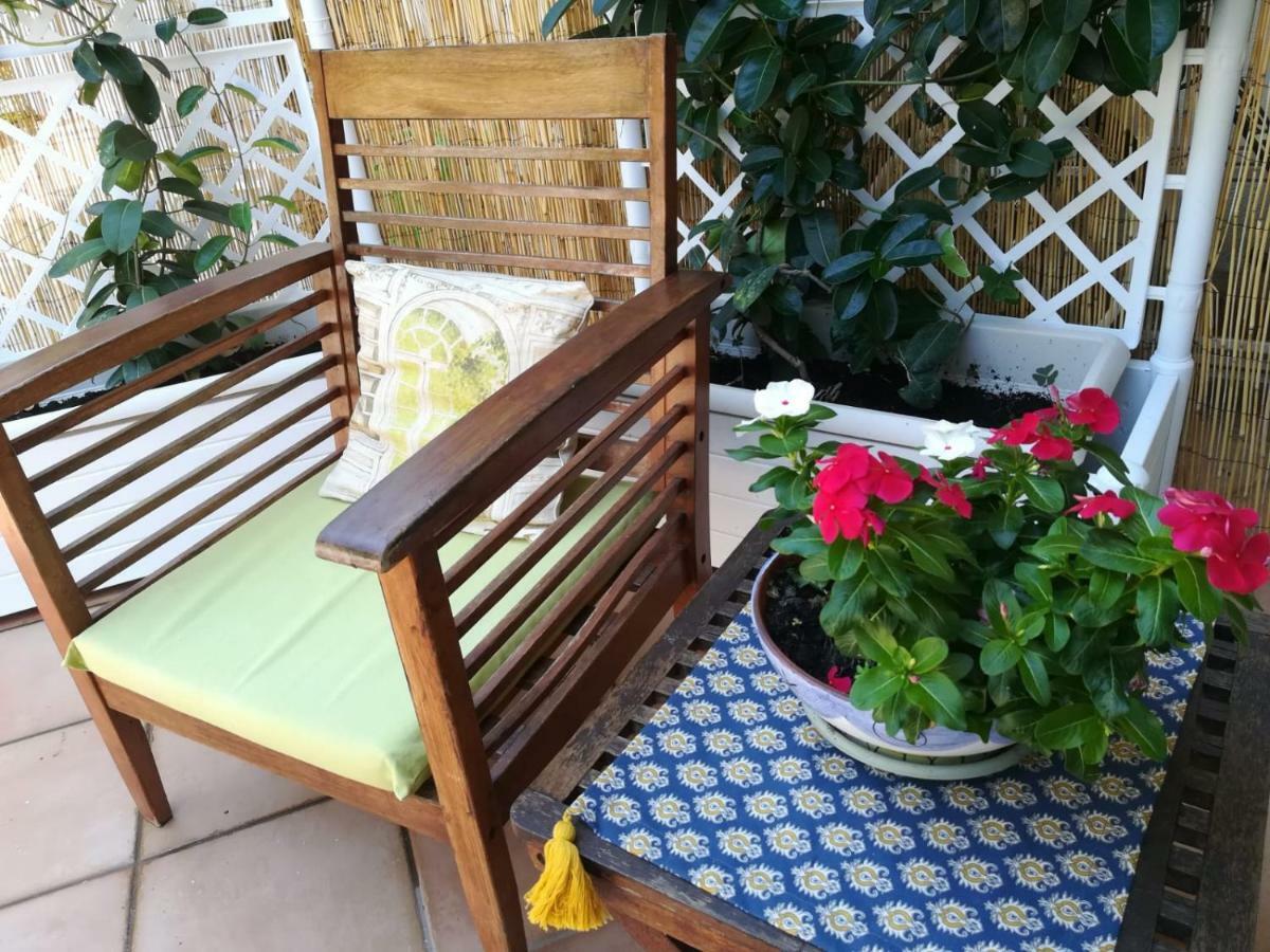 La Stanza Di Angi A Mondello Hotel Палермо Екстериор снимка